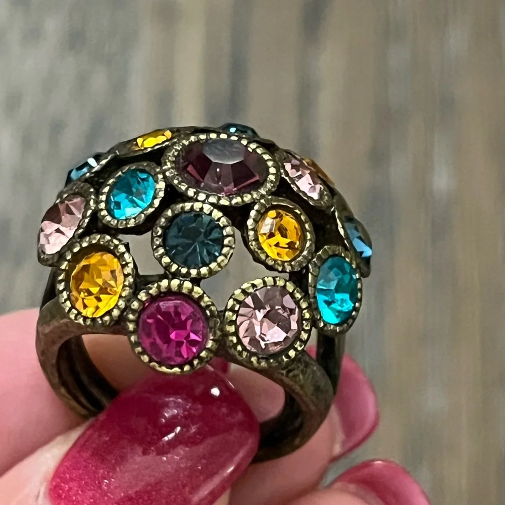 17 stones cluster multicolored statement or cocktail signed ring
